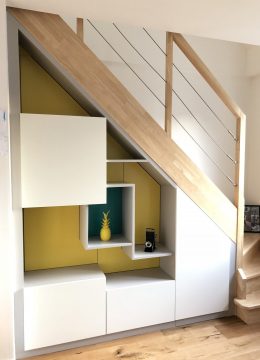 agencement sous escalier Meubles Lebreton